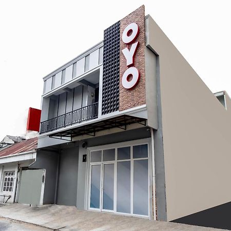 Super Oyo 2345 Homestay Jaya Medan Eksteriør bilde