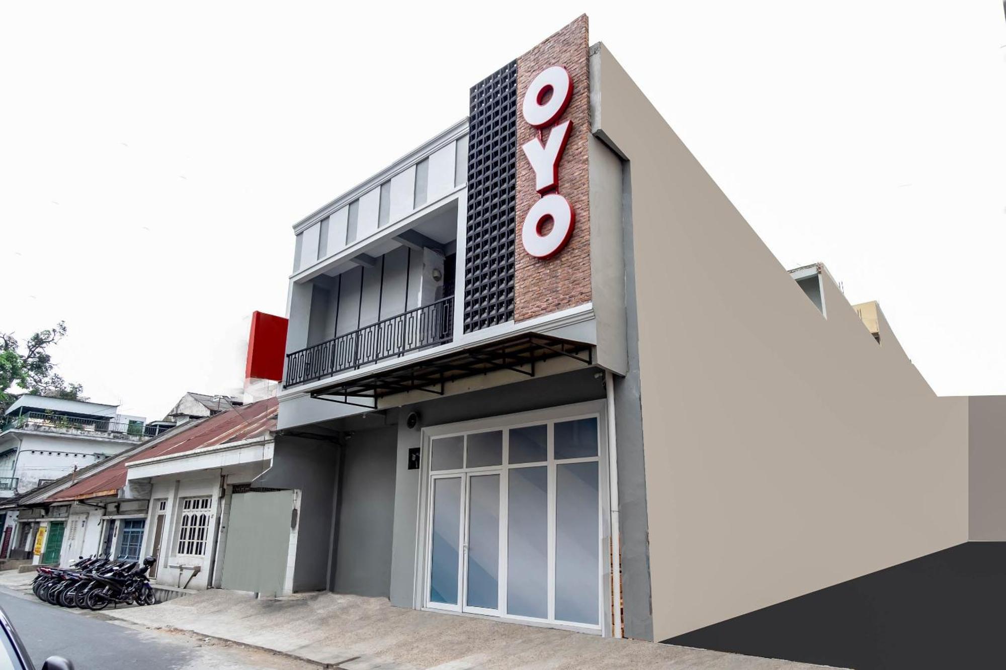 Super Oyo 2345 Homestay Jaya Medan Eksteriør bilde