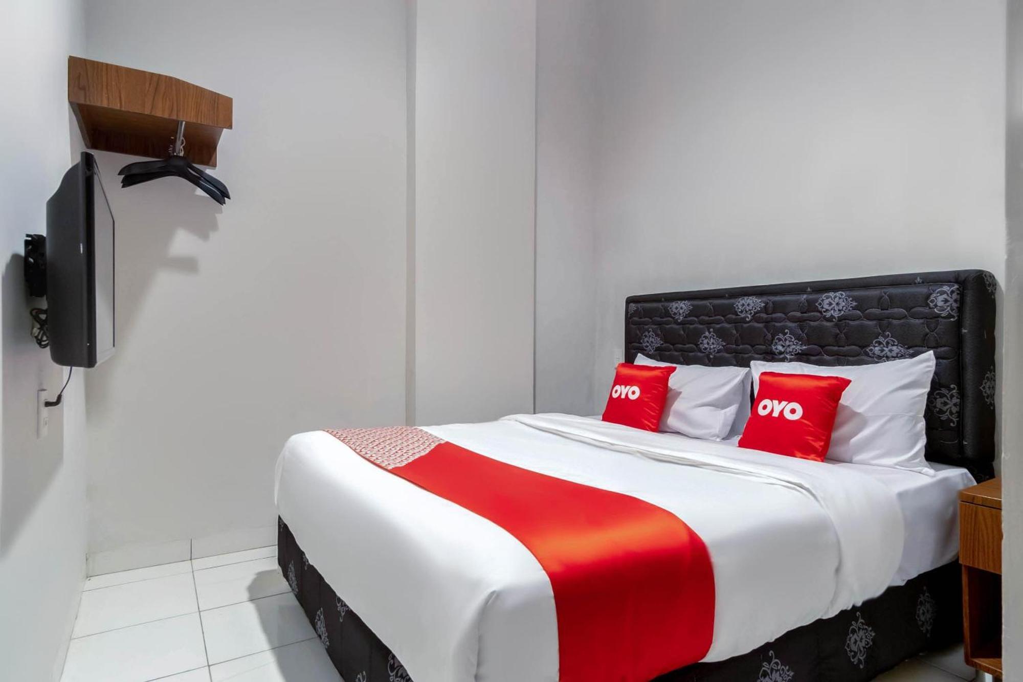 Super Oyo 2345 Homestay Jaya Medan Eksteriør bilde